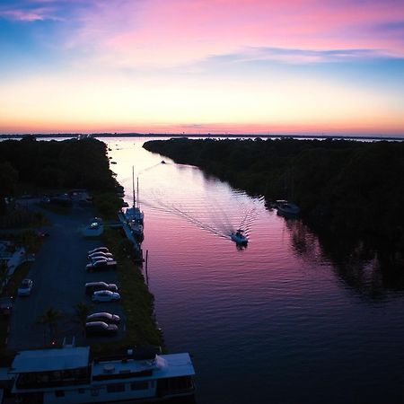 Dolphins Vacation Rental Merritt Island Luaran gambar