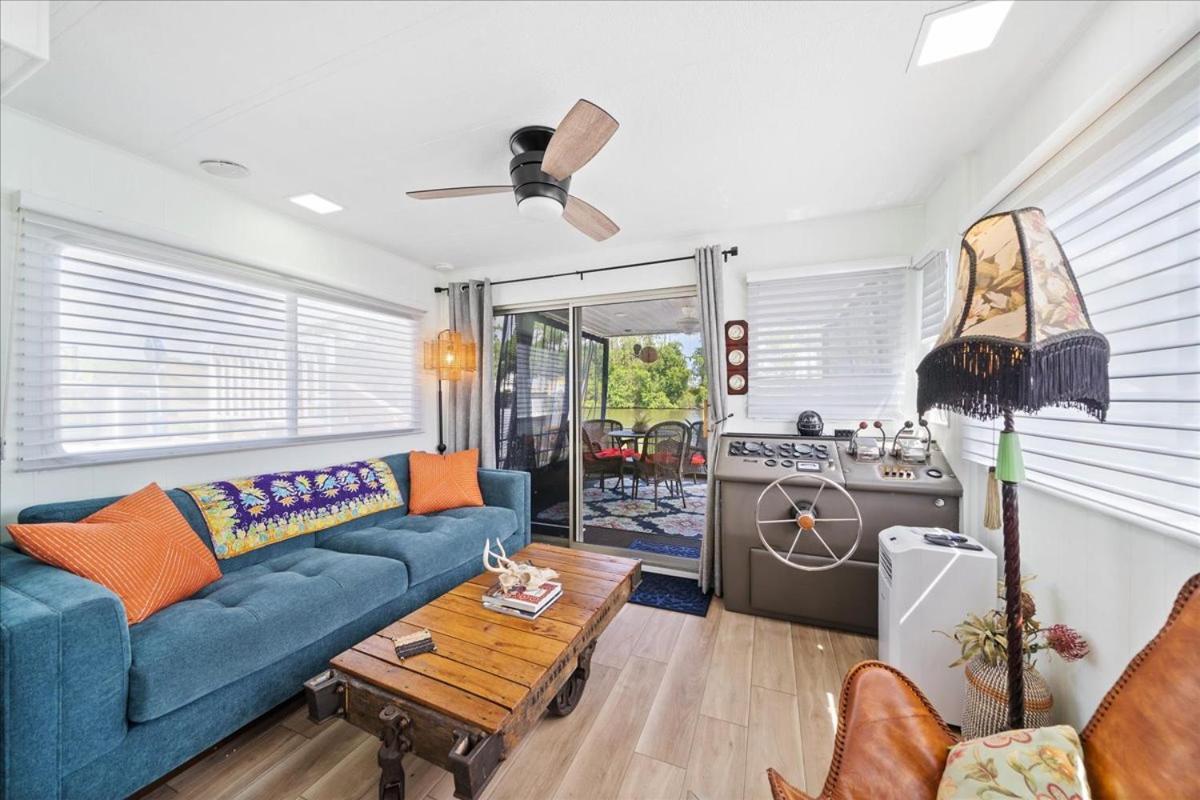 Dolphins Vacation Rental Merritt Island Luaran gambar